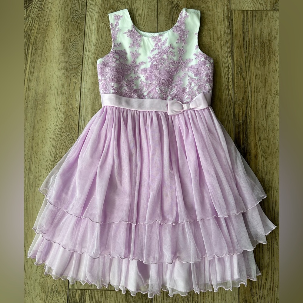 Girls purple/white holiday dress